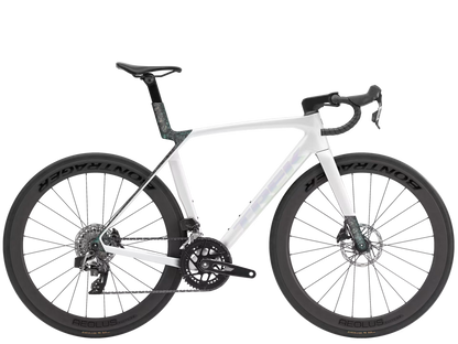 Trek Madone SL 6 AXS Gen 8